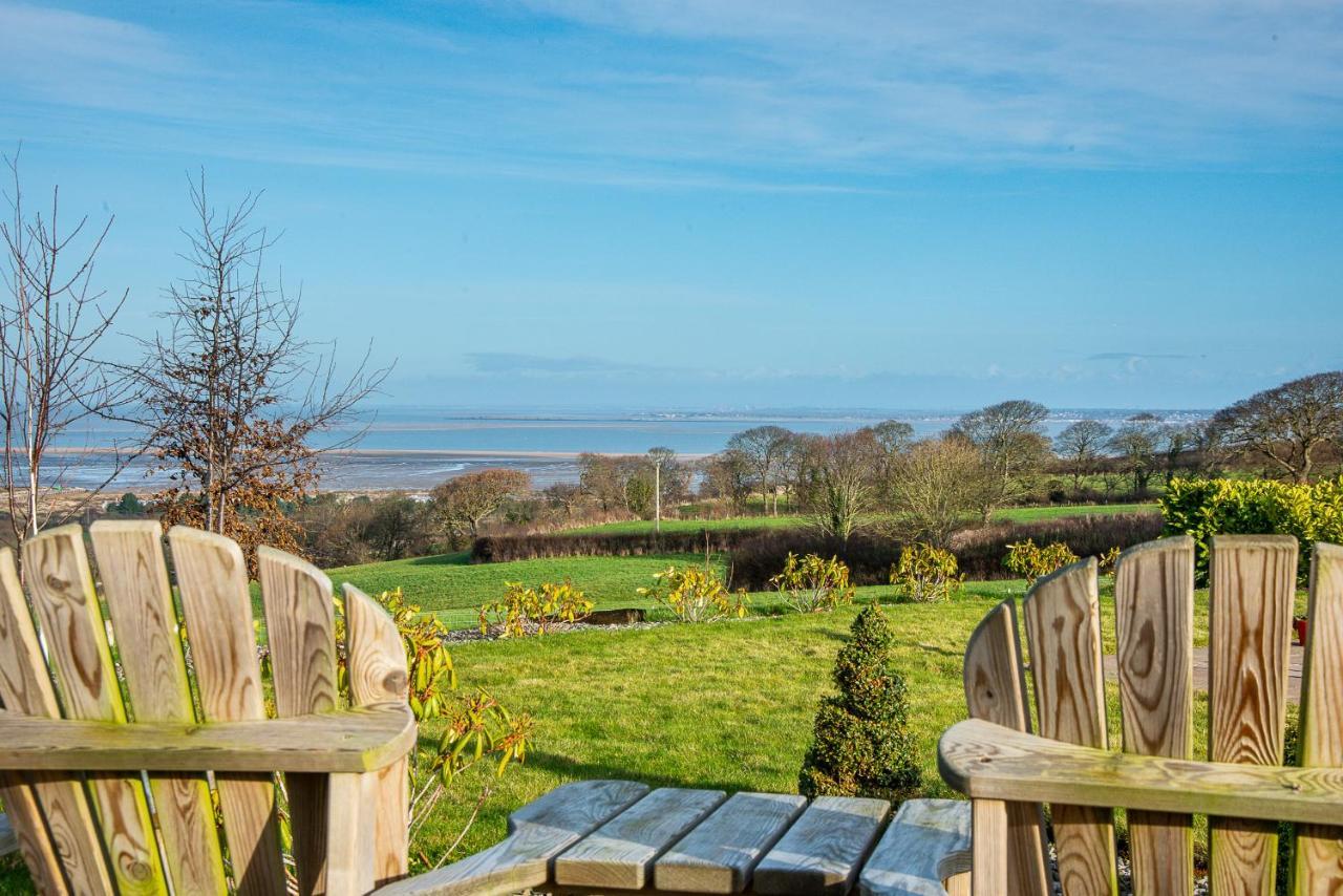 Finest Retreats - Sea Views Cottage Престатин Екстериор снимка